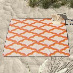 NWOT, Anthropologie Society6